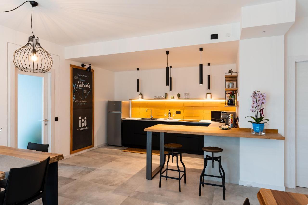 Tommyhouse Hotel Borso del Grappa Exterior foto
